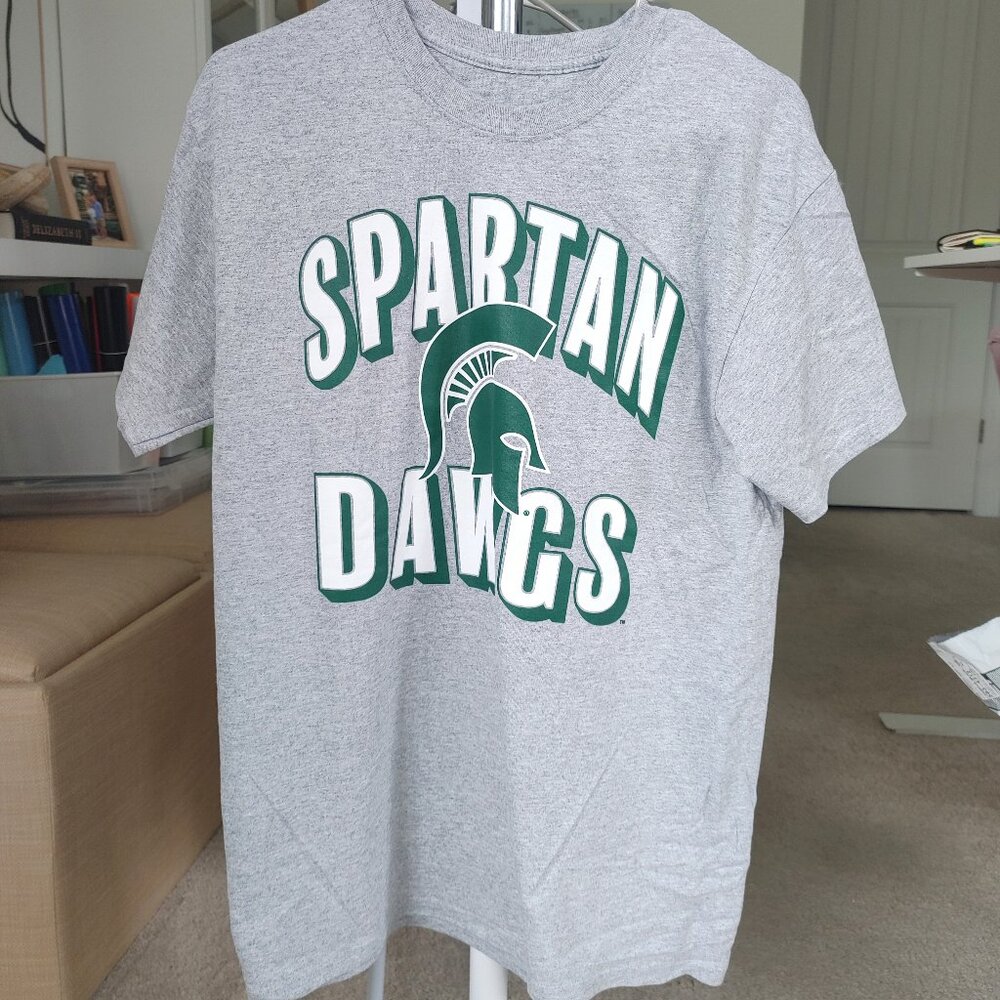 NWOT Unisex Michigan State University Spartan Dawgs T-Shirt - Size Medium